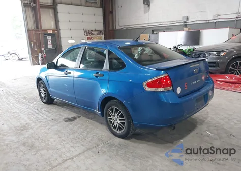 2010 Ford Focus Se z USA, uszkodzony, nr VIN 1FAHP3FN8AW284811